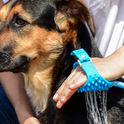 تصویر  برس شستشو حمام Pet Bathing Tool مخصوص سگ و گربه